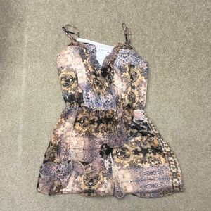 BCBGeneration adjustable straps romper